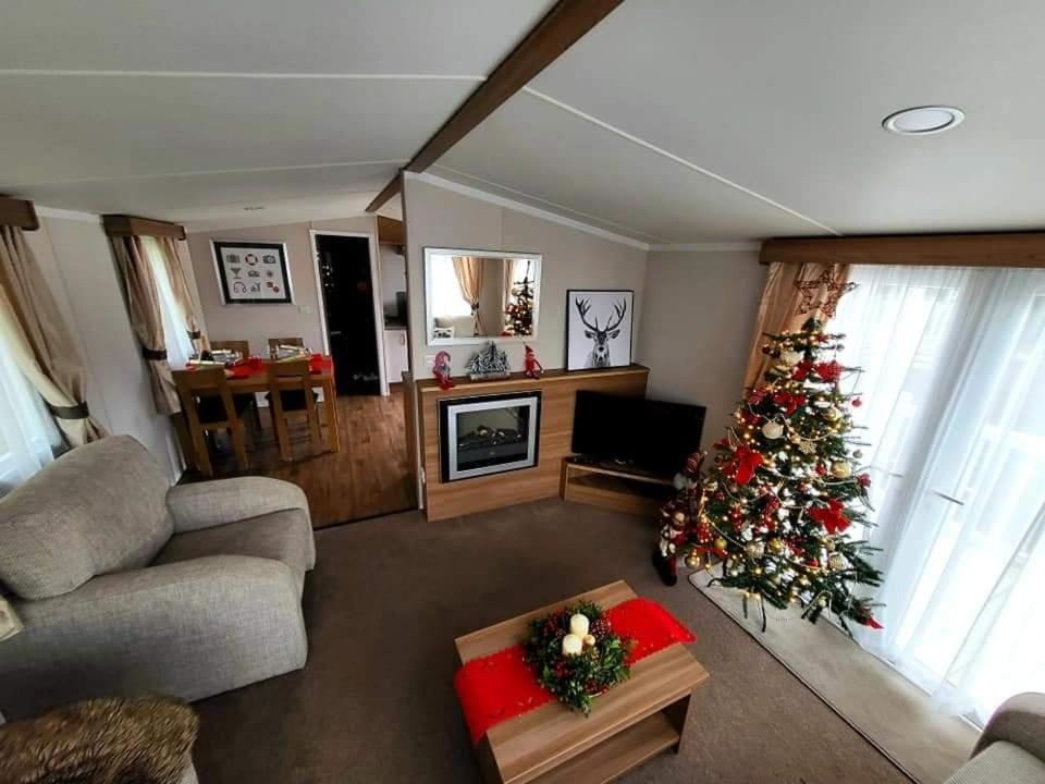 5 Geranium, Holiday Home In Oakdene Forest Park Ferndown Exterior photo